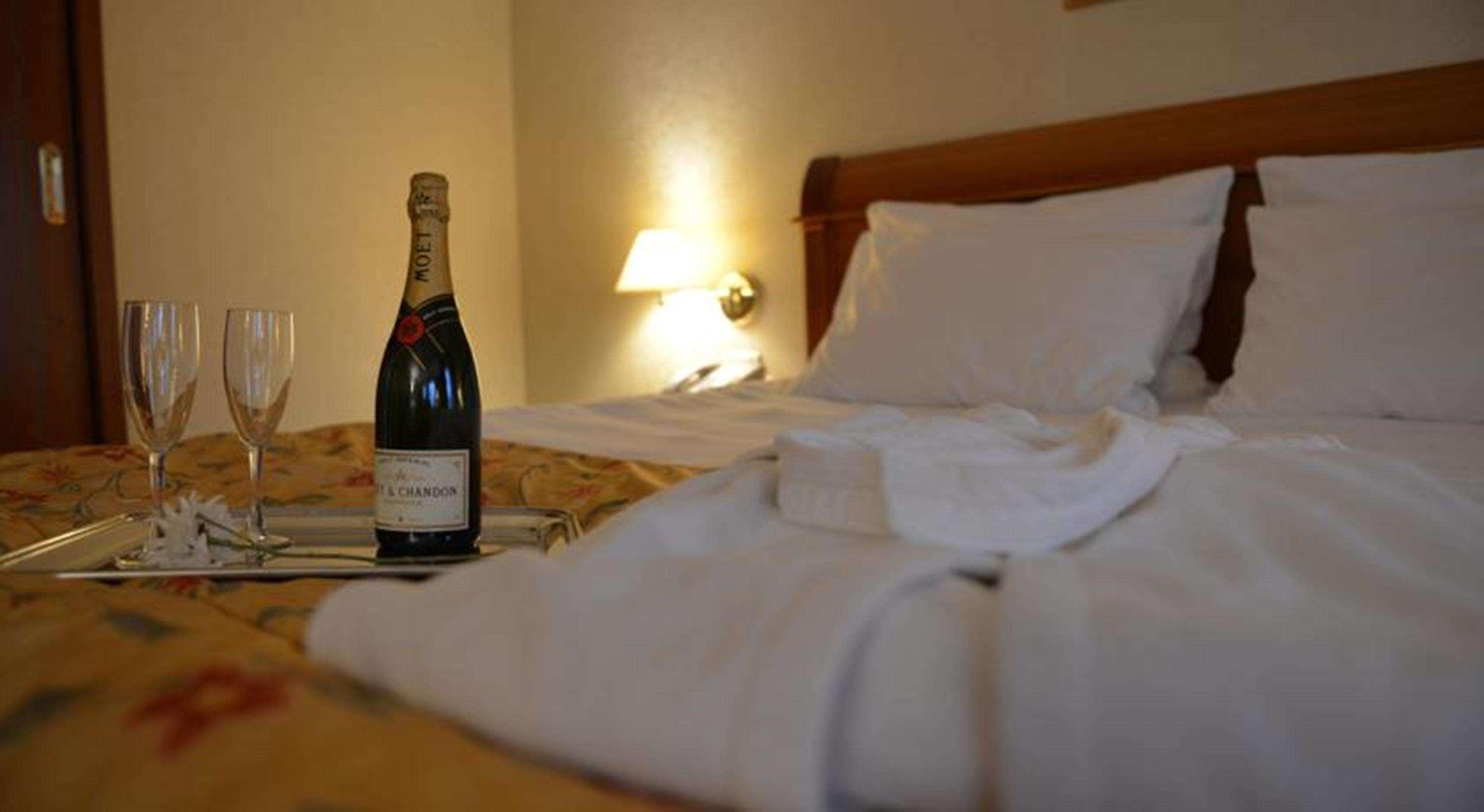 Best Western Hotel Turist Skopje Esterno foto