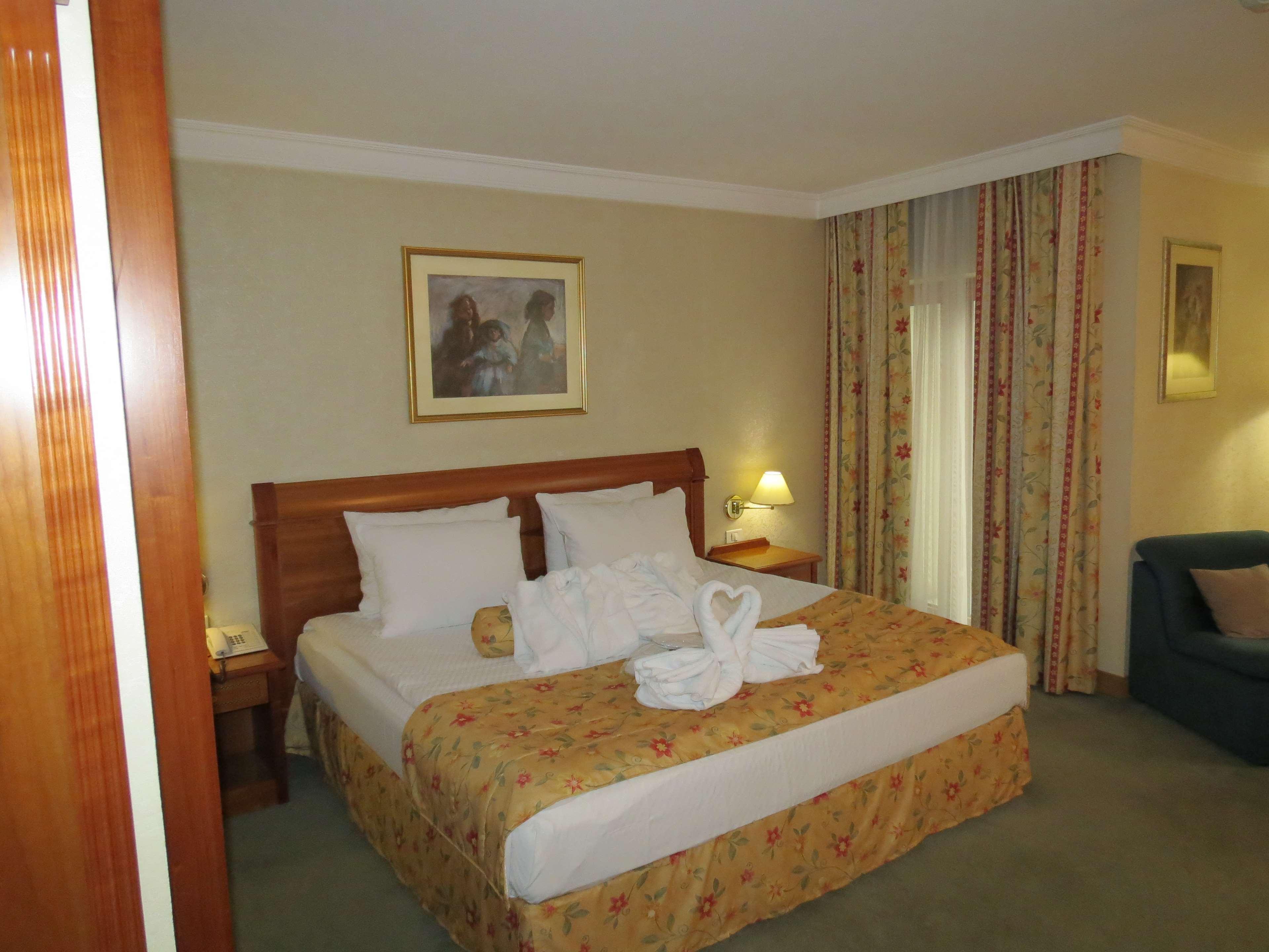 Best Western Hotel Turist Skopje Esterno foto