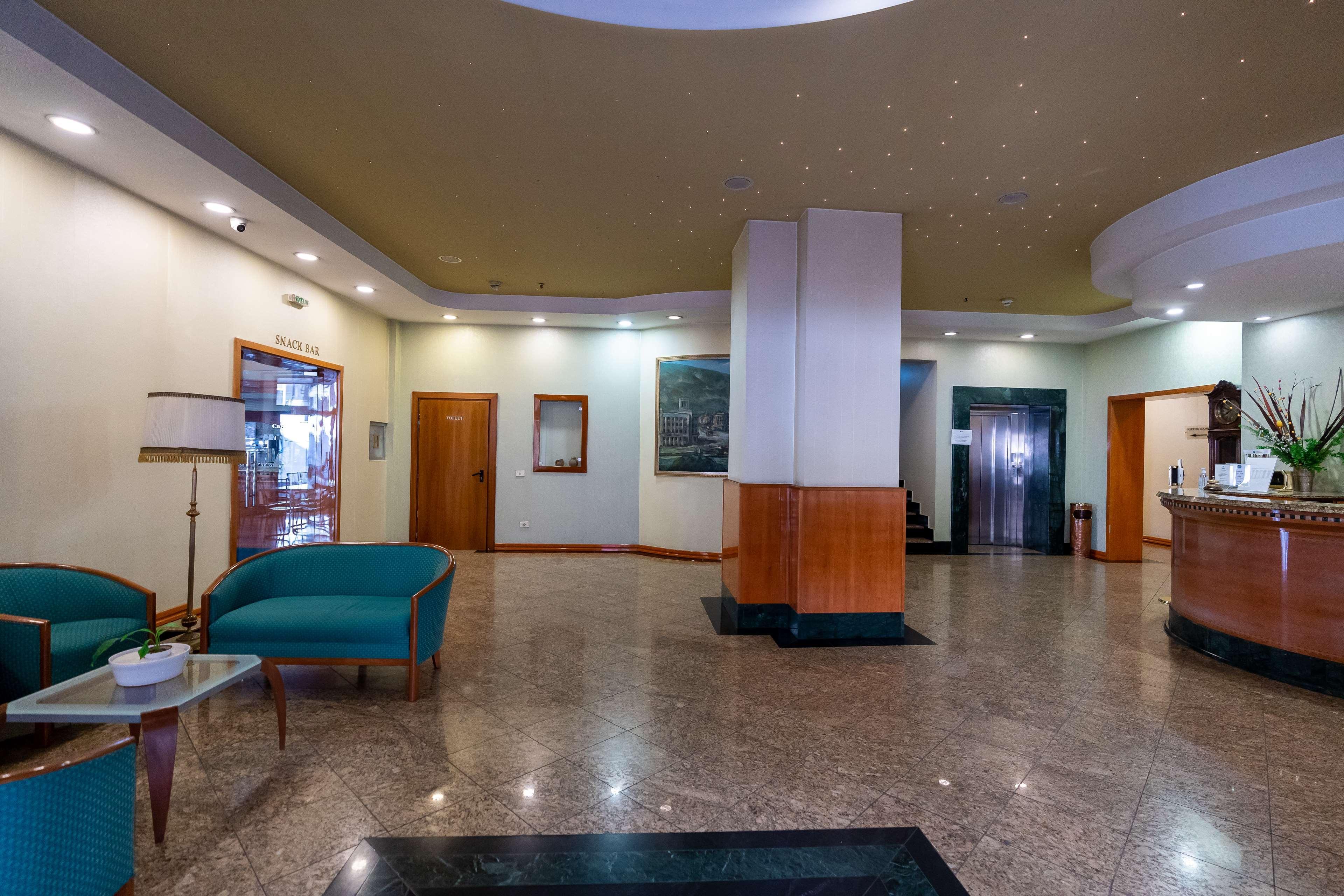 Best Western Hotel Turist Skopje Esterno foto