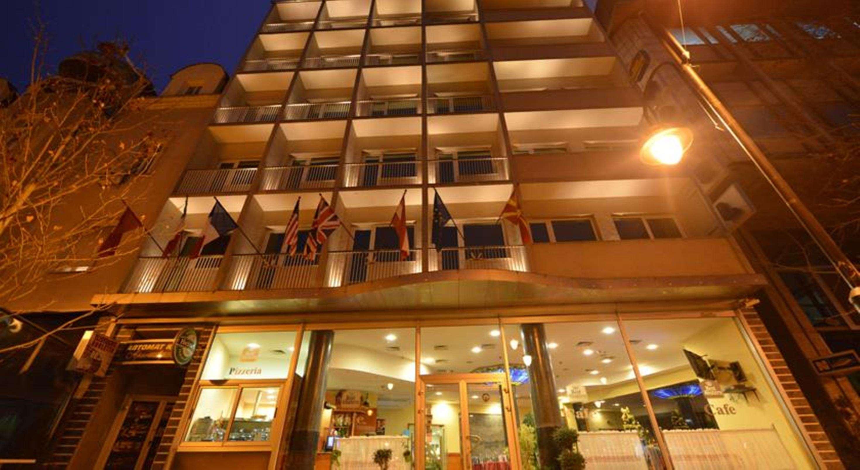 Best Western Hotel Turist Skopje Esterno foto