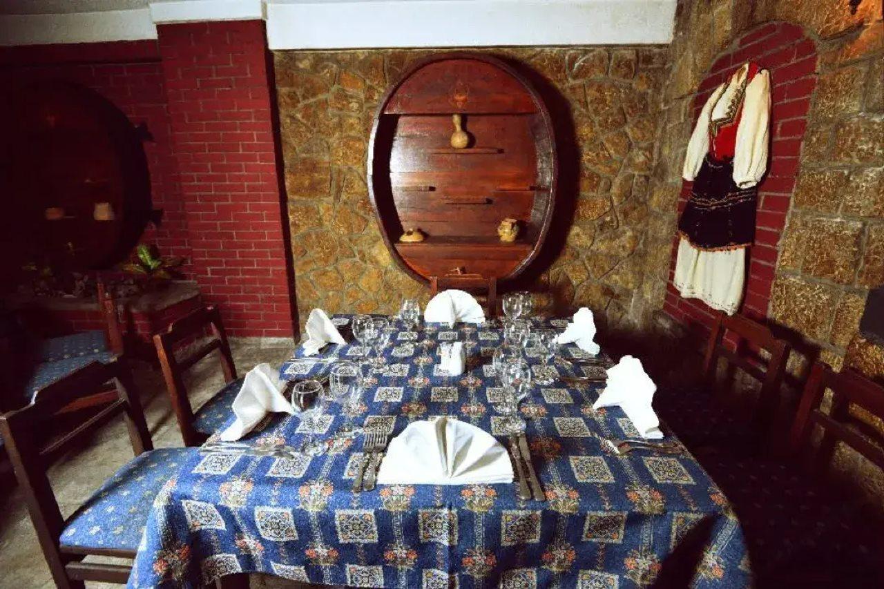 Best Western Hotel Turist Skopje Esterno foto